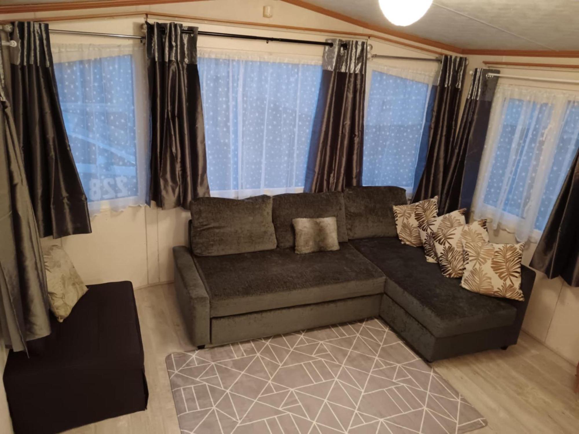 Lovely 3 Bedroom 8 Berth Caravan In Rhyl Dış mekan fotoğraf