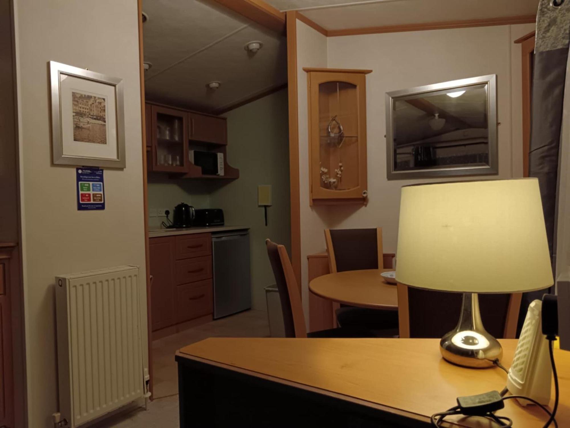 Lovely 3 Bedroom 8 Berth Caravan In Rhyl Dış mekan fotoğraf